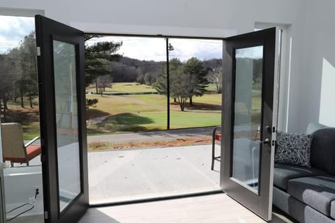 Golf Views Mount Airy Maison in Mount Airy