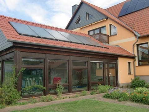 Nette Wohnung in Radewege mit Garten, Grill und Pool Apartment in Brandenburg