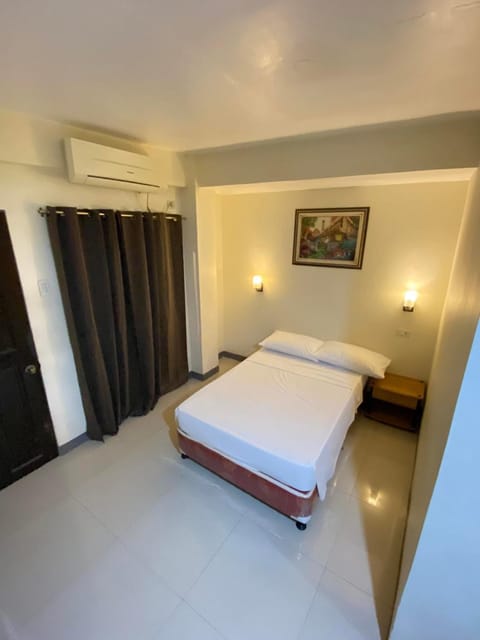 A's Guest House Bed and Breakfast in Lapu-Lapu City