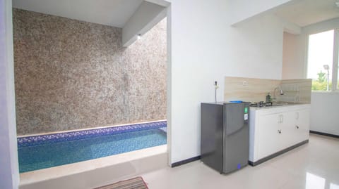 Hot Tub, Kitchen or kitchenette, Swimming pool, Swimming pool