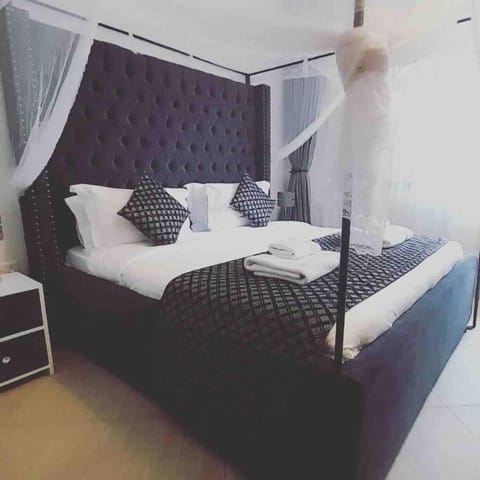Kijivu Suites 1, Njiro 2 bedroom Apartment Condo in Arusha