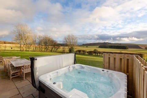 Natural landscape, Hot Tub