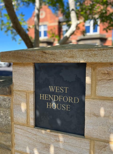 West Hendford House - Apt 1 Condo in Yeovil