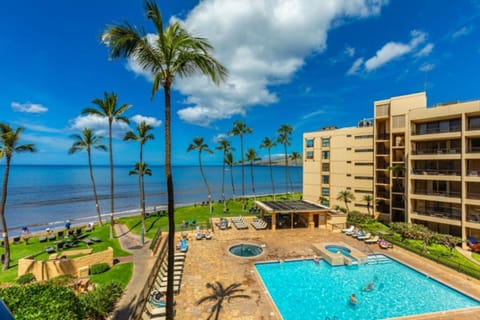 SUGAR BEACH RESORT, #326 condo Apartment in Maalaea