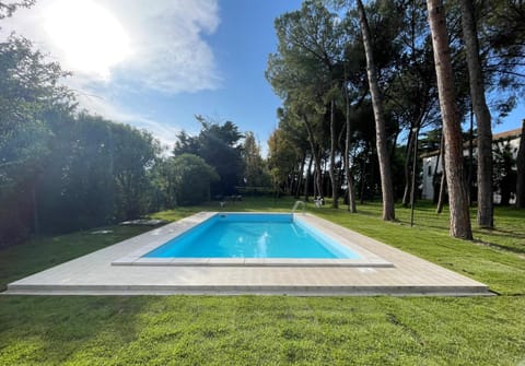 Garden view, Pool view