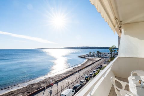 PANORAMIC SEA VIEW - 2-Br Apartment Mouré Rouge Apartment in Cannes