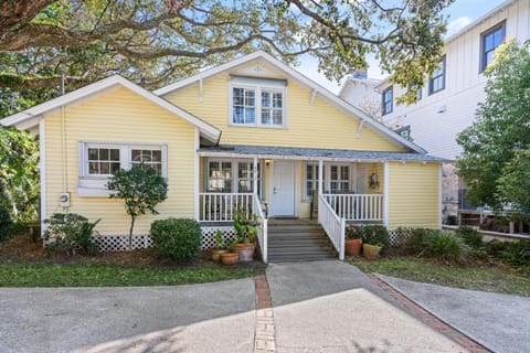 You are my Sunshine - 4213 Fifth Street House in Saint Simons Island