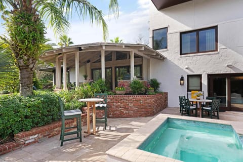 The Tower House at East Beach - 4204 Ninth Street House in Saint Simons Island