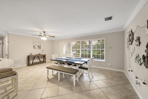 Home Wpool By Pmi Unit Dfs Haus in Deerfield Beach