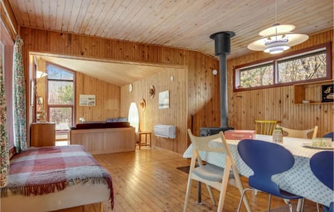 2 Bedroom Amazing Home In Frederiksvrk Casa in Zealand