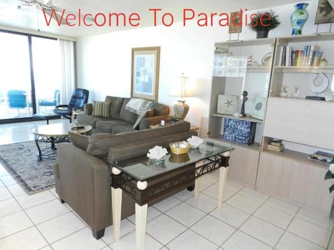 "SHERWIN" Coastal Vibes Oceanfront Condominium 301 Apartment in South Daytona