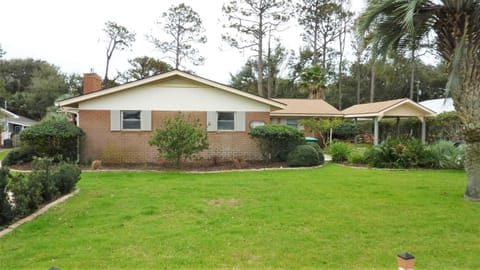 SHERRY'S COVE home House in Camden County