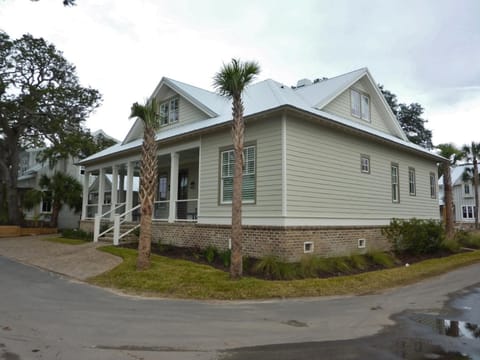 ENDLESS SUMMER OCEAN OAKS home House in Camden County