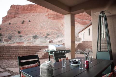 Searchers Hideaway at Kabab - New West Properties Casa in Kanab