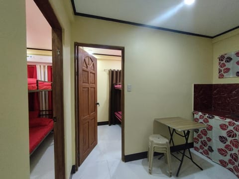 8-pax Jumong's Transient Inn Apartment in Ilocos Region