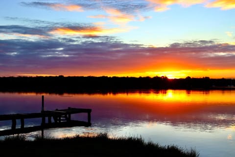 Sunset Escape House in Lake Macquarie