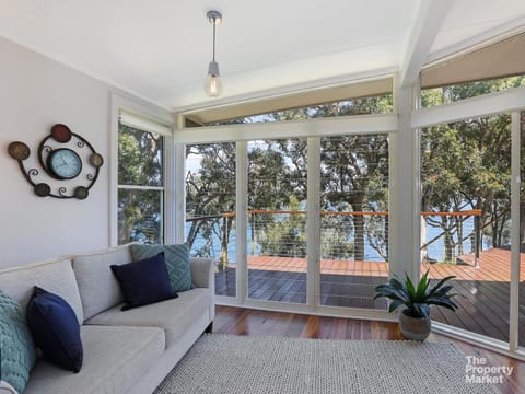 Karinyah House in Lake Macquarie