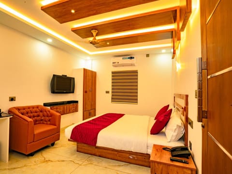 MARINA SUITES AIRPORT HOTEL Hotel in Kochi