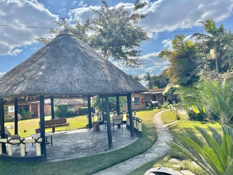 REED MAT LODGE Bed and Breakfast in Lusaka
