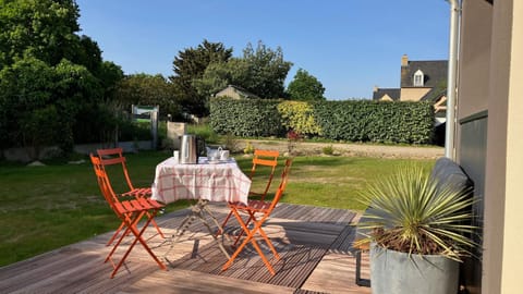 Garden, View (from property/room), Balcony/Terrace, Garden view, Landmark view, Quiet street view, hair dresser