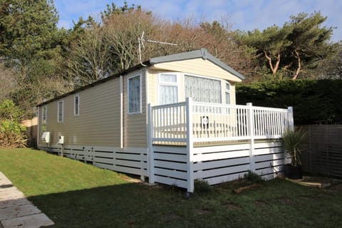 56 Seabreeze Campground/ 
RV Resort in Milford on Sea