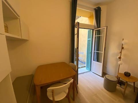 Beau studio, 2min walk Monte Carlo Casino, terrace Apartment in Avenue du Carnier