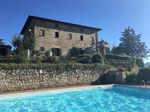 Palazzo Prugnoli, Monte Santa Maria Tiberina, Stunning villa with private pool & superb views Villa in Umbria