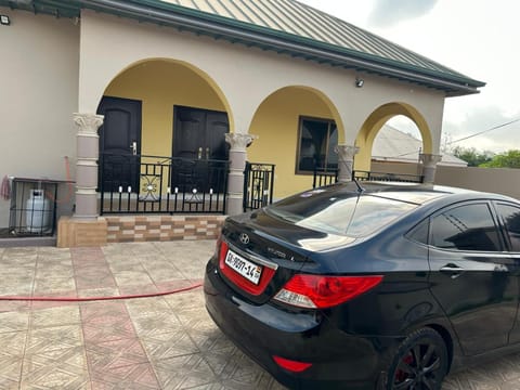 BENJI'S VILLA Villa in Kumasi