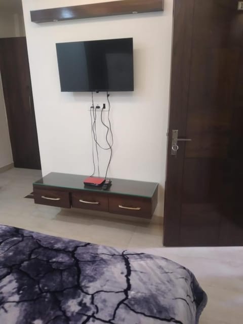 Hotel Uday Raj By WB Inn Hotel in Agra