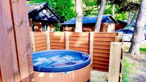 Beech Lodge 1 Hot Tub House in York