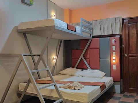 Corazon Tourist Inn Inn in Puerto Princesa