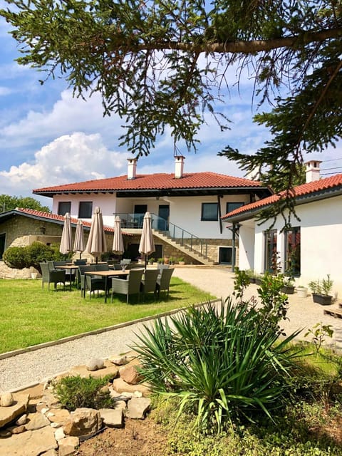 Property building, Garden view