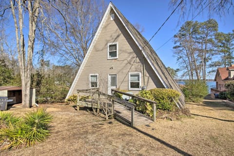 Waterfront Chapin Home with Private Dock! House in Leesville