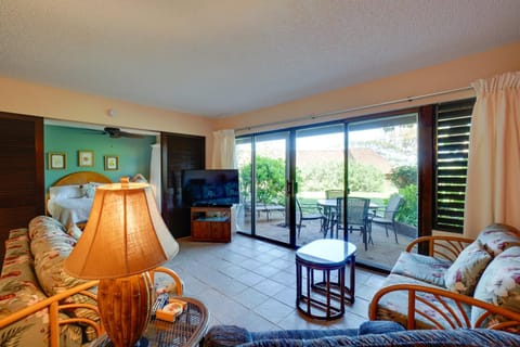 Ocean-View Condo with Pool in Maunaloa! Appartement in Molokai