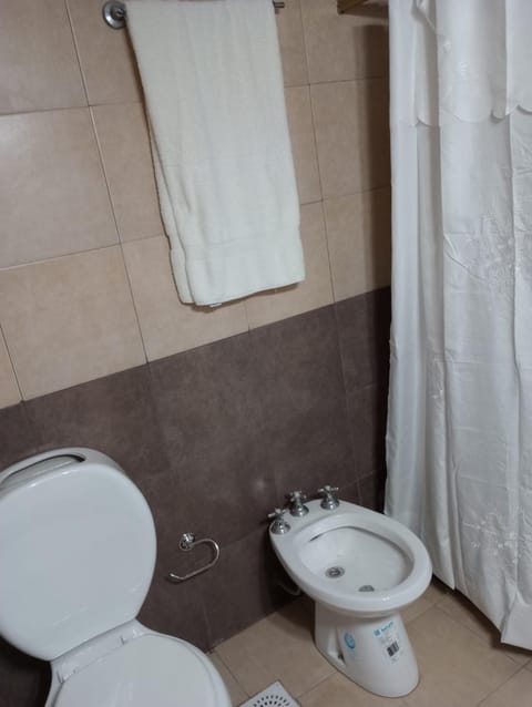 Shower, Bathroom, bidet, towels