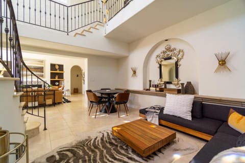 Opal by AvantStay Central Scottsdale Luxe Home House in Paradise Valley