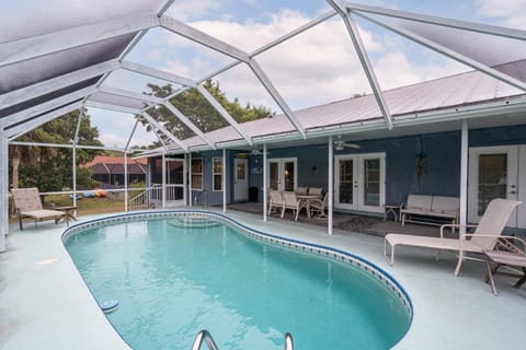 Private Pool Home - Just Miles from Sanibel and Fort Myers Beach - home Casa in Iona