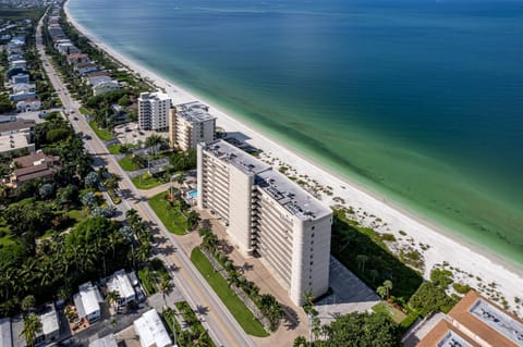 Welcome to Ambassador # 905 Penthouse condo Apartment in Bonita Springs