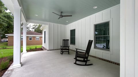 SAND DOLLAR LODGE home House in Camden County