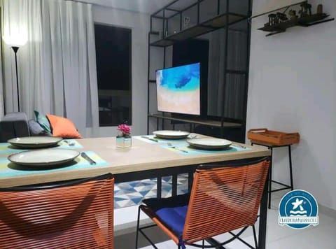 TV and multimedia, Living room, Dining area, Evening entertainment