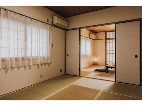 MEILAN HOUSE - Vacation STAY 13804 Bed and Breakfast in Osaka