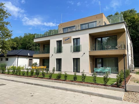 Optimus Residence Apartment in Balatonszárszó