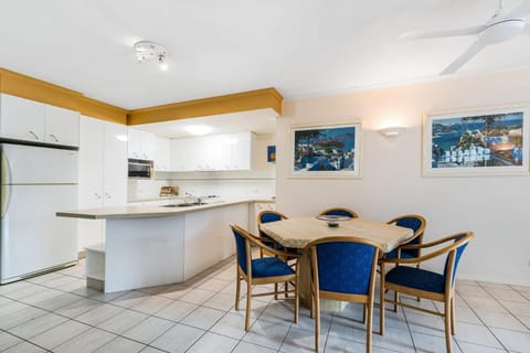 7 Como Noosa Condo in Noosaville