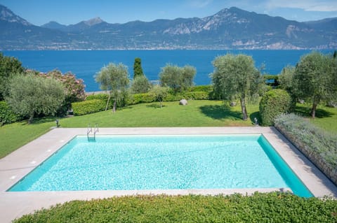 Spring, Day, Natural landscape, Lake view, Mountain view, Pool view, Swimming pool