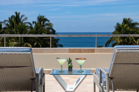 Nitta 2 bedroom Fantastic ocean Views with dipping pool and huge Deck House in Nuevo Vallarta