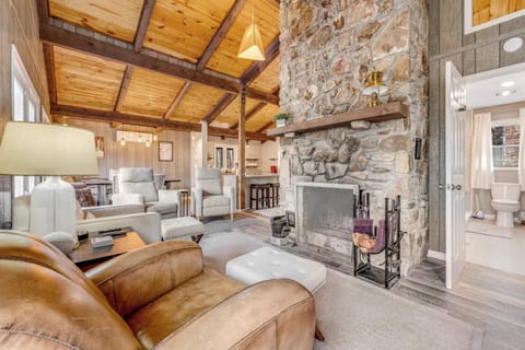 Shagbark Chalet Chalet in Beech Mountain