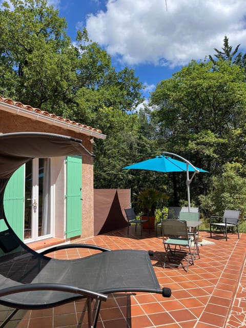 Patio, Spring, Garden view, sunbed