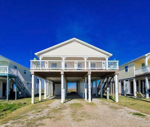 Sunset by the Bay-Water Views on Both Sides House in Surfside Beach