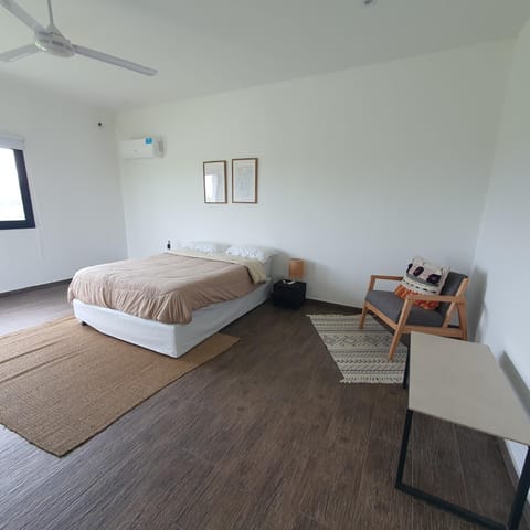 Bed, Seating area, Bedroom