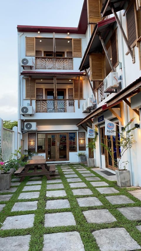 P&B Residences Legazpi Hotel in Bicol